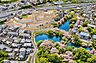 外観：造成済みの美しい街並みが広がるぜん47区画の大型分譲地。第1期25区画販売中。開放感ある高台で、家族の新しい生活が始まります。