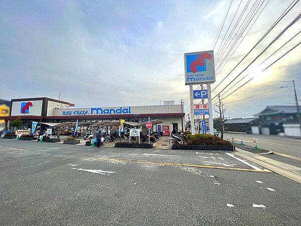 周辺を拡大表示