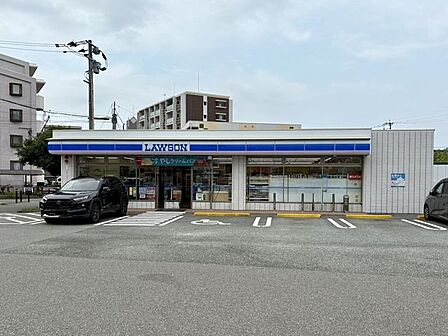 ローソン大野城東大利二丁目店 720m