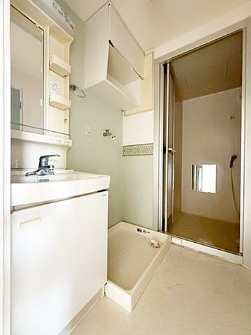 洗面 富吉グリーンハイツ1号棟 5階/-