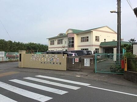 加茂川町保育園 1490m