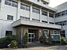 周辺：沼津市立門池小学校 550m