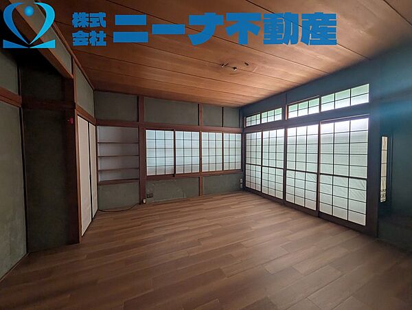 室内