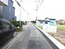 外観：閑静な住宅街のため、前面道路交通量少なく安心です♪