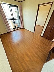 カーサファミール 2階2DKのリビング/ダイニング