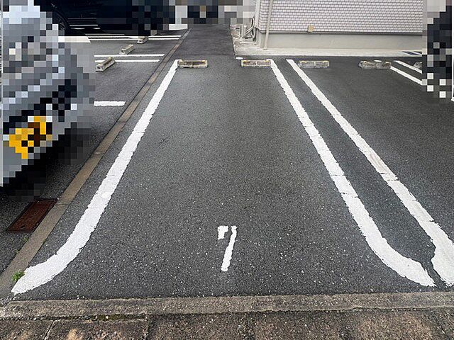 6 / 8