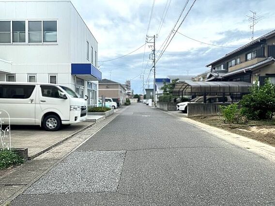 前面道路含む現...