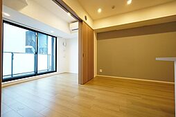 都営大江戸線 飯田橋駅 徒歩9分の賃貸マンション 2階1LDKのリビング/ダイニング