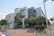 蒲田図書館 134m