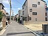 外観：前面道路含む現地写真