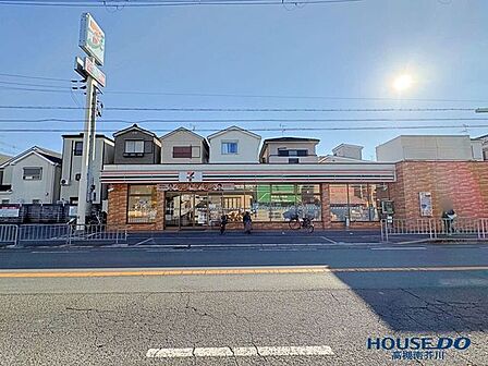 セブンイレブン高槻栄町店 660m