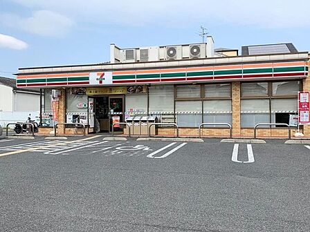 セブンイレブン堺百舌鳥梅町1丁 600m