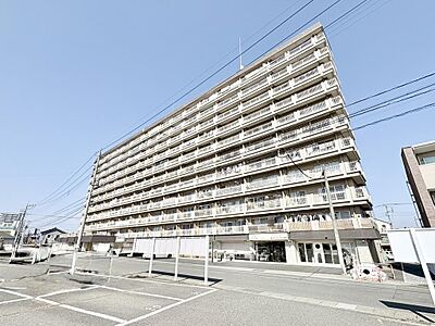 外観：本日、お部屋の中を見学できます。お問い合わせください！