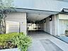 エントランス：マンションエントランス