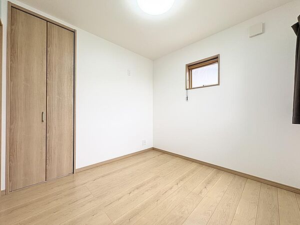 洋室を拡大表示