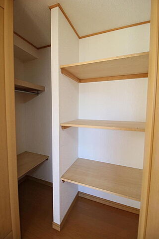 収納 ダイアパレス河辺第２ 2階/205