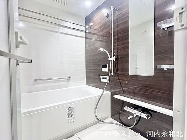 浴室を拡大表示