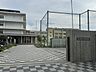 周辺：小阪中学校 1480m