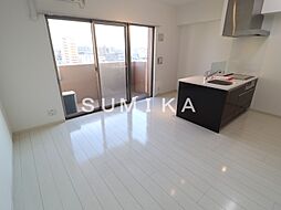 JR山陽本線 岡山駅 徒歩12分の賃貸マンション 3階1LDKのリビング/ダイニング