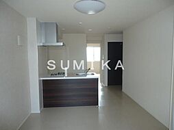 JR山陽本線 高島駅 徒歩15分の賃貸アパート 1階1LDKのリビング/ダイニング