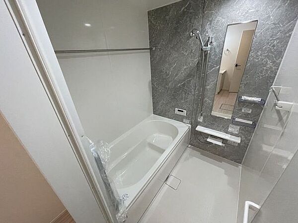 浴室を拡大表示
