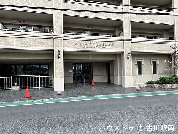 エントランスを拡大表示
