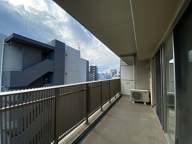 バルコニー イニシア川口並木サザンフォート 7階/-