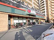 マルヤス　吹田原町店 徒歩17分。 1360m