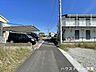 その他：≪北側西向き　幅約3.3ｍ　間口約6.53ｍ≫セットバックが必要となりますが、道路幅が広がるので車の出し入れもしやすくなりますね。