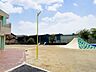 周辺：黒田第2児童遊園・遊具あり・公衆トイレなし・駐車場なし※児童館が横にあります。児童遊園・ちびっ子広場は、児童の健康増進と情操を豊かにすることを目的として設置されています。 520m