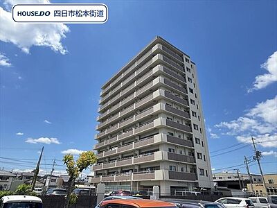 外観:修徳小学校/成徳中学校で、桑名駅まで徒歩圏内の便利な立地!通勤・通学はもちろん、周辺に生活施設が揃う暮らしやすい住環境です。 外観:修徳小学校/成徳中学校で、桑名駅まで徒歩圏内の便利な立地!通勤・通学はもちろん、周辺に生活施設が揃う暮らしやすい住環境です。