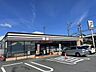 周辺：セブンイレブン四日市桜町店24時間営業。スローガンは「近くて便利」。地域の人へのサービスを重視し、配達サービスにも力を入れている。（電子マネー利用可　ＡＴＭあり　ネット通販あり）nanacoポイン…