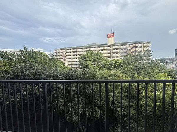 バルコニーを拡大表示