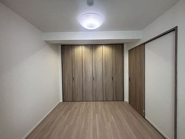 洋室を拡大表示