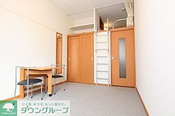 レオパレスゲラルデ 104 1階1Kのリビング/ダイニング