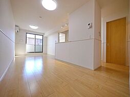 ビサイド　ストリーム 103 1階1LDKのリビング/ダイニング