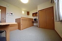 レオパレスサンモールガーデン 204 2階1Kのリビング/ダイニング