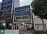 周辺：ローソンストア100金山店 徒歩5分。 340m