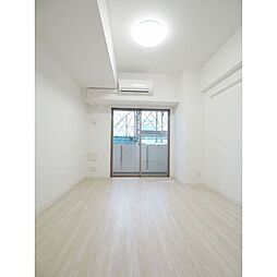 名古屋市営名港線 金山駅 徒歩12分の賃貸マンション 4階1Kのリビング/ダイニング