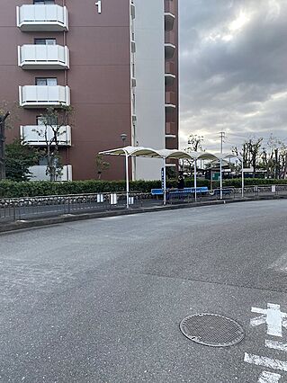 始発バス停は　...