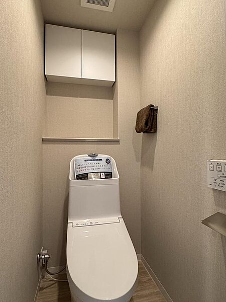 トイレを拡大表示