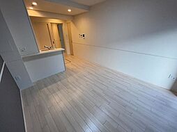 新築藤沢マンション 402 4階2LDKのリビング/ダイニング