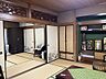 室内：1階の和室は２間続きなので、大人数集まるときなどは繋げて使っても。