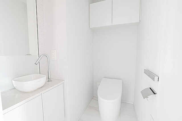 トイレ 三田ガーデンヒルズ 8階/E805