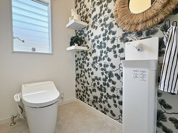トイレを拡大表示