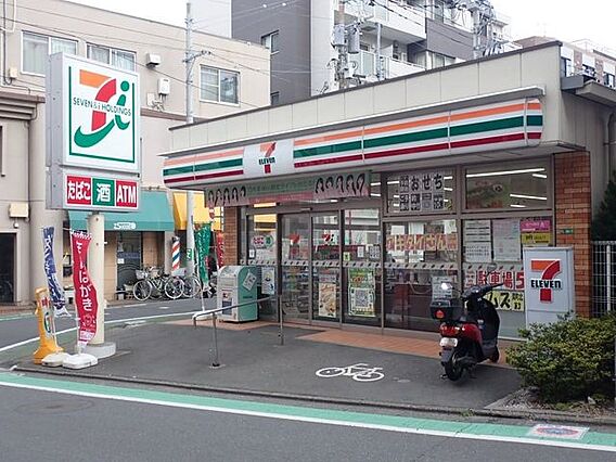 セブンイレブン...
