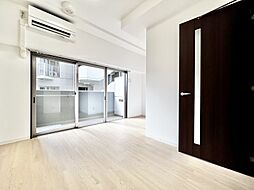 名古屋市営名城線 久屋大通駅 徒歩6分の賃貸マンション 3階ワンルームのリビング/ダイニング