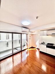 名古屋市営桜通線 高岳駅 徒歩1分の賃貸マンション 4階ワンルームのリビング/ダイニング