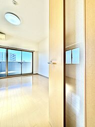 JR中央本線 金山駅 徒歩9分の賃貸マンション 1階1Kのリビング/ダイニング