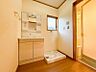 洗面：【洗面・脱衣所】使用頻度の高い場所だからこそ便利な空間に。多人数での使用も考えた便利な空間です 